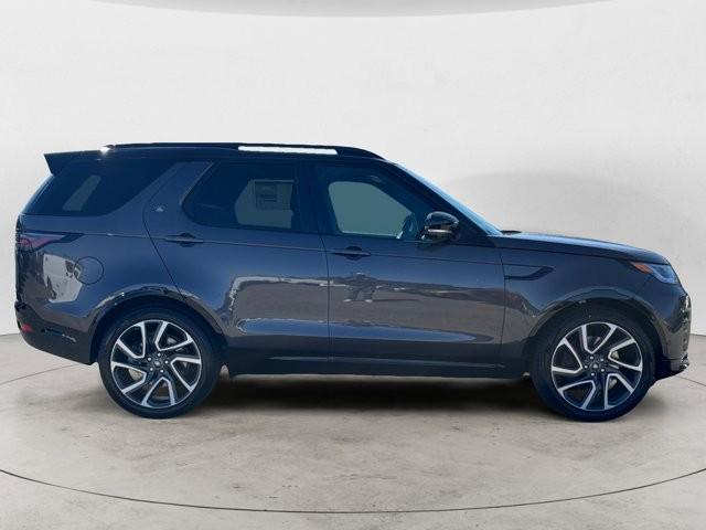 new 2025 Land Rover Discovery car, priced at $78,995