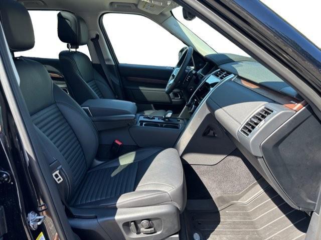 new 2024 Land Rover Discovery car, priced at $54,995