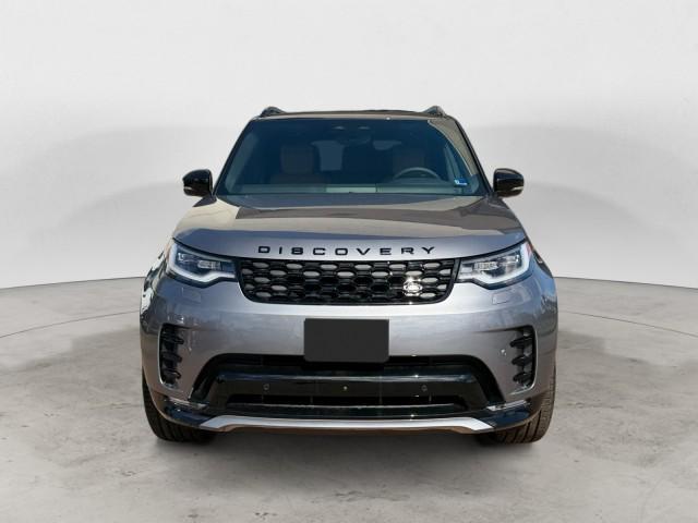 new 2026 Land Rover Discovery car, priced at $75,391