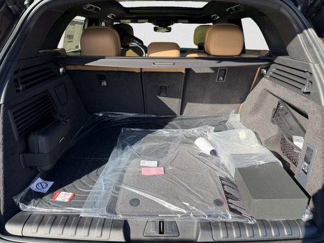 new 2026 Land Rover Range Rover Sport car, priced at $99,915