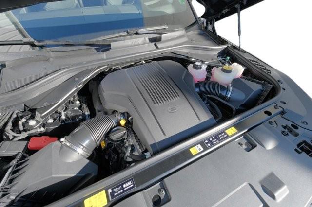 new 2025 Land Rover Range Rover Sport car, priced at $121,260