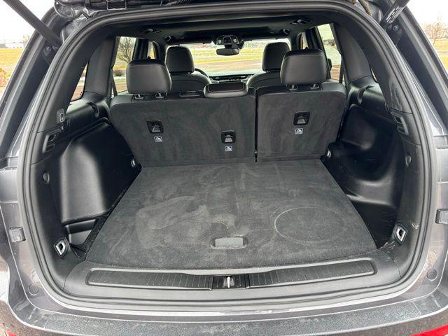 used 2022 Jeep Grand Cherokee car, priced at $31,774