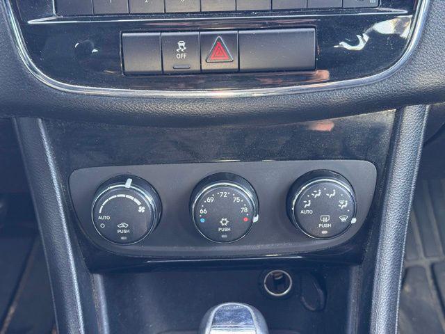 used 2013 Chrysler 200 car, priced at $6,595