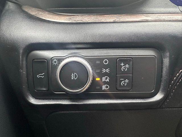 used 2022 Ford Explorer car, priced at $35,404