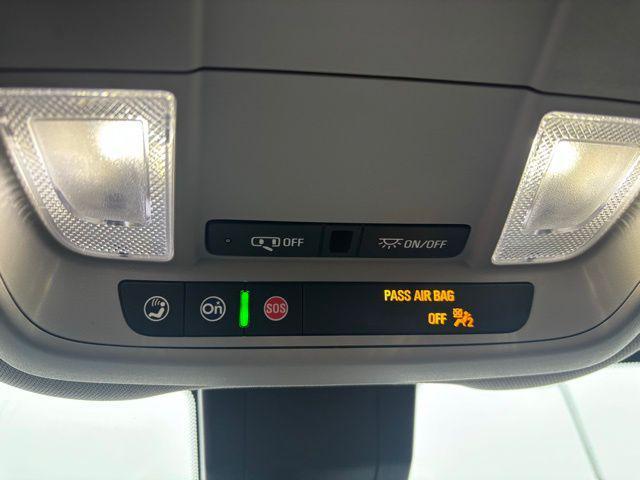 used 2023 Chevrolet Equinox car, priced at $20,999