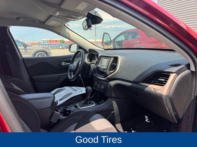 used 2016 Jeep Cherokee car, priced at $13,495