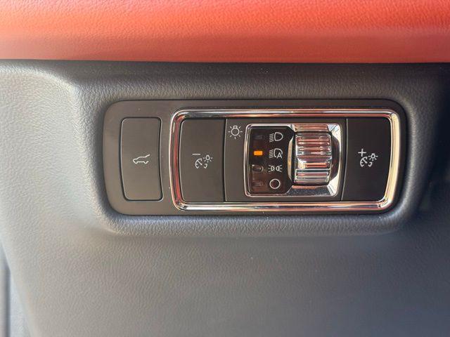 used 2025 Lincoln Aviator car, priced at $61,400