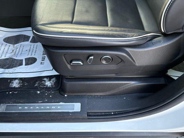 used 2023 Cadillac Escalade ESV car, priced at $73,000