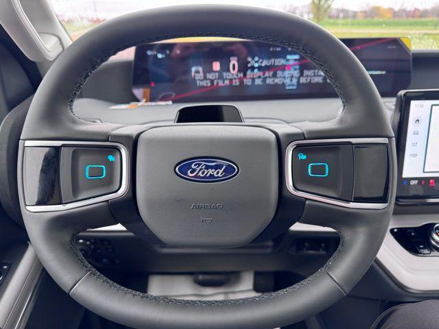 new 2025 Ford Expedition Max car, priced at $72,708