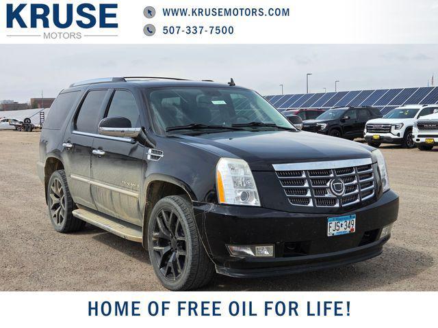used 2008 Cadillac Escalade car, priced at $10,999