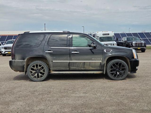 used 2008 Cadillac Escalade car, priced at $10,999