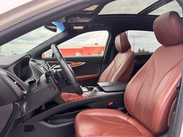 used 2020 Lincoln Nautilus car, priced at $22,883