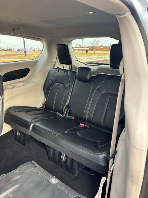 used 2024 Chrysler Pacifica car, priced at $30,058