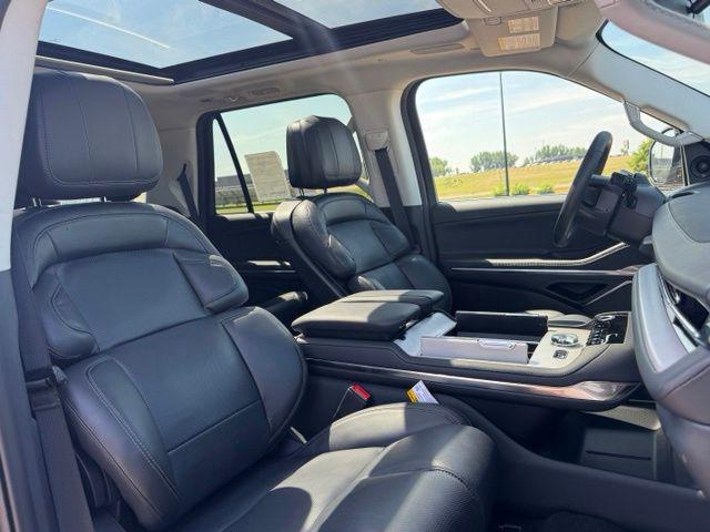 new 2027 Lincoln Navigator car, priced at $103,585