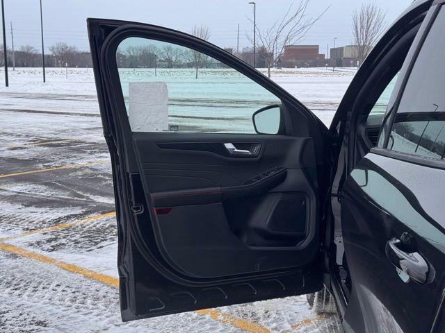 new 2026 Ford Escape car, priced at $30,253