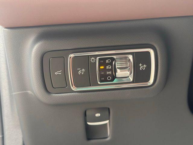 new 2026 Lincoln Nautilus car, priced at $61,340