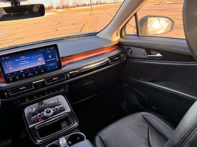 used 2022 Lincoln Nautilus car, priced at $36,223