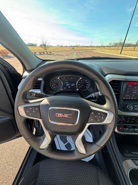 used 2023 GMC Acadia car, priced at $29,999