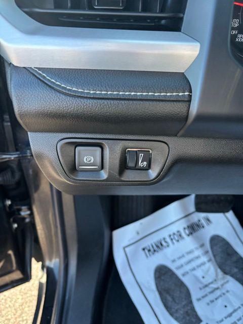 used 2023 GMC Acadia car, priced at $29,999