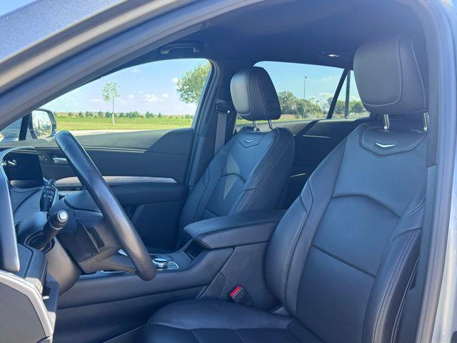 used 2024 Cadillac XT4 car, priced at $31,521