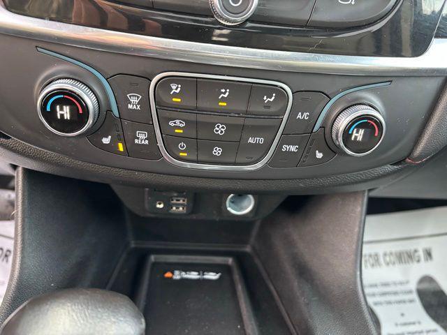 used 2022 Chevrolet Traverse car, priced at $33,280