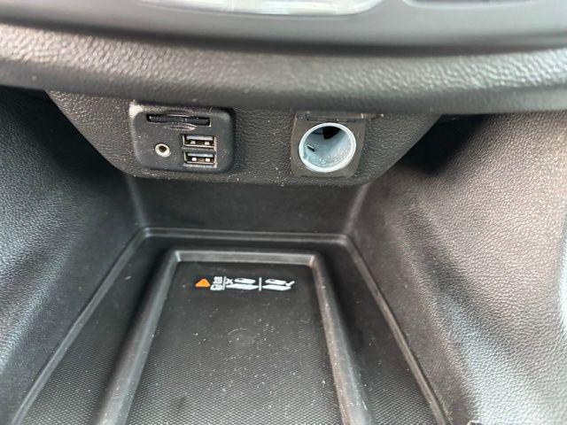 used 2022 Chevrolet Traverse car, priced at $33,280