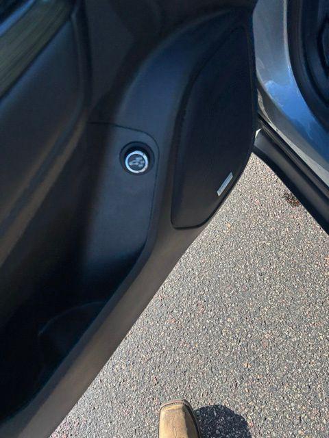 used 2023 GMC Acadia car, priced at $34,000