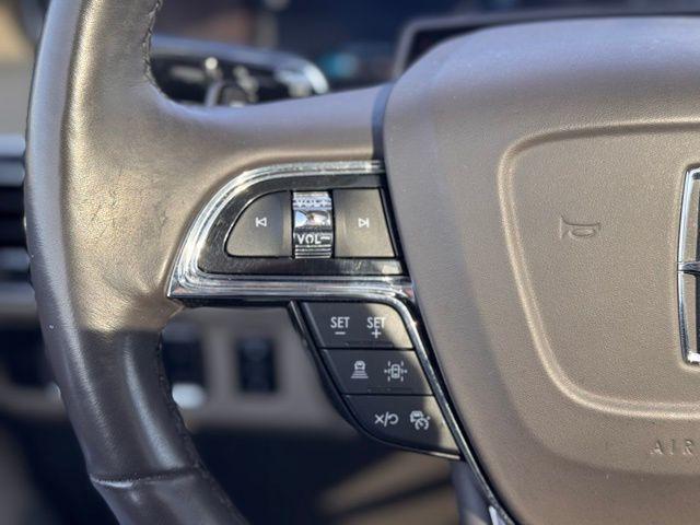 used 2022 Lincoln Navigator car, priced at $54,720
