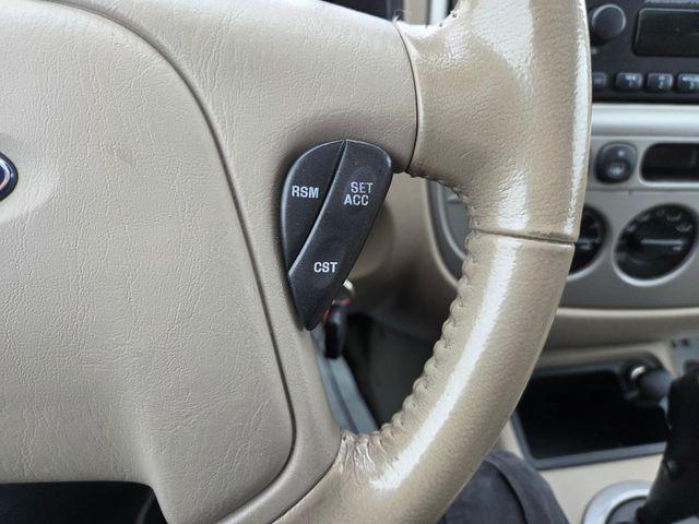 used 2007 Ford Escape car, priced at $3,500