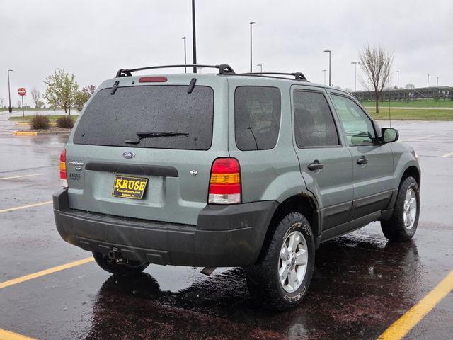 used 2007 Ford Escape car, priced at $3,500