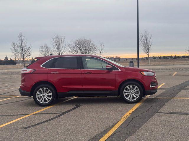 used 2022 Ford Edge car, priced at $28,282
