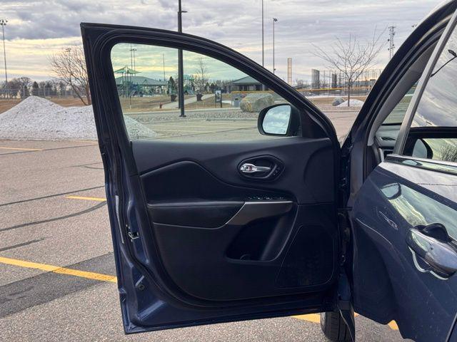 used 2019 Jeep Cherokee car, priced at $10,600