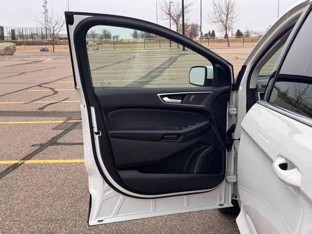 used 2023 Ford Edge car, priced at $29,499