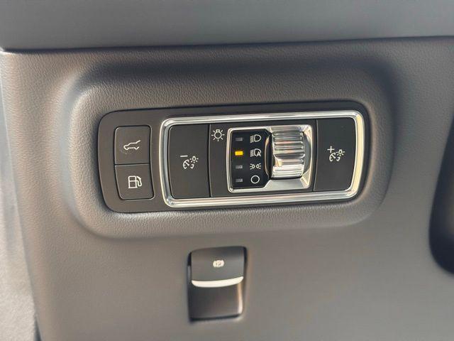 new 2026 Lincoln Nautilus car, priced at $55,440