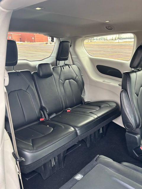 used 2024 Chrysler Pacifica car, priced at $30,568