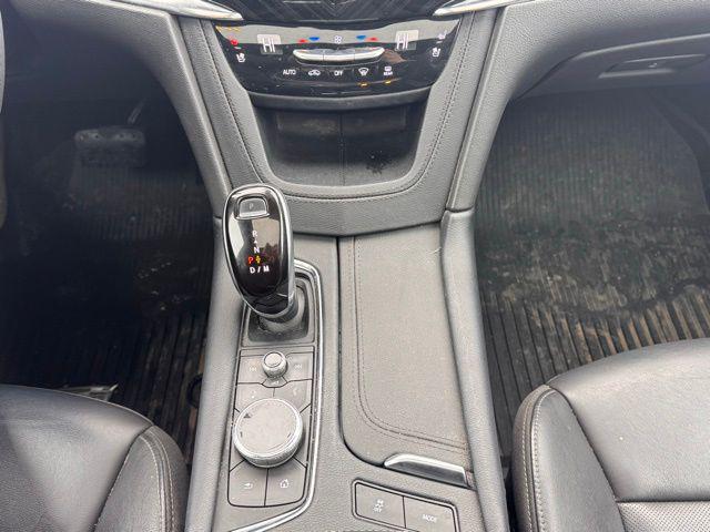 used 2021 Cadillac XT6 car, priced at $26,995