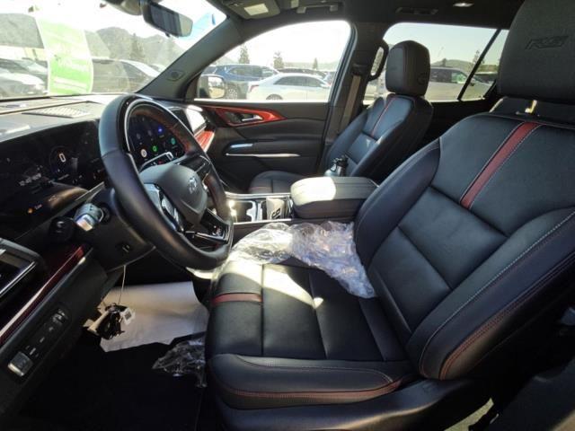 used 2024 Chevrolet Traverse car, priced at $50,895