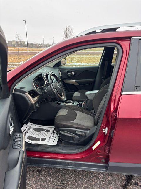 used 2018 Jeep Cherokee car, priced at $15,250