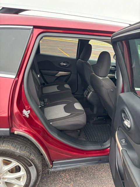 used 2018 Jeep Cherokee car, priced at $15,250