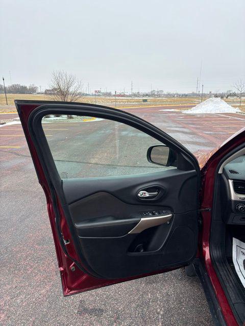 used 2018 Jeep Cherokee car, priced at $15,250