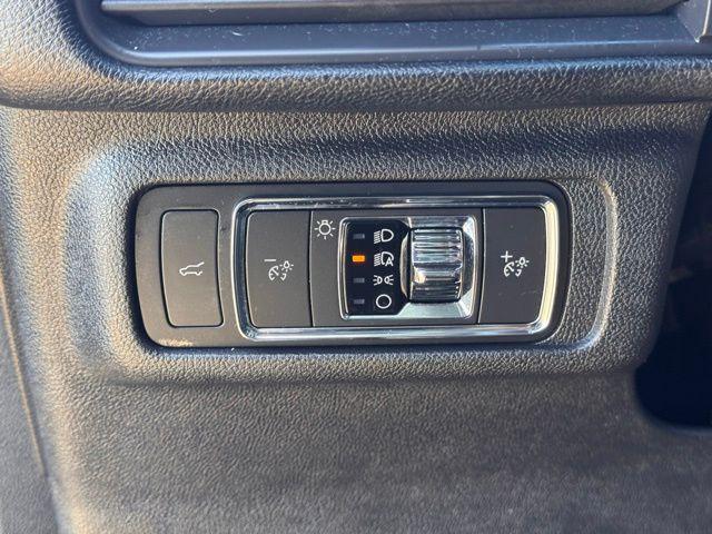 used 2022 Lincoln Corsair car, priced at $25,870