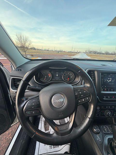 used 2021 Jeep Cherokee car, priced at $21,299