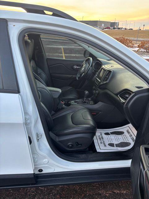 used 2021 Jeep Cherokee car, priced at $21,299