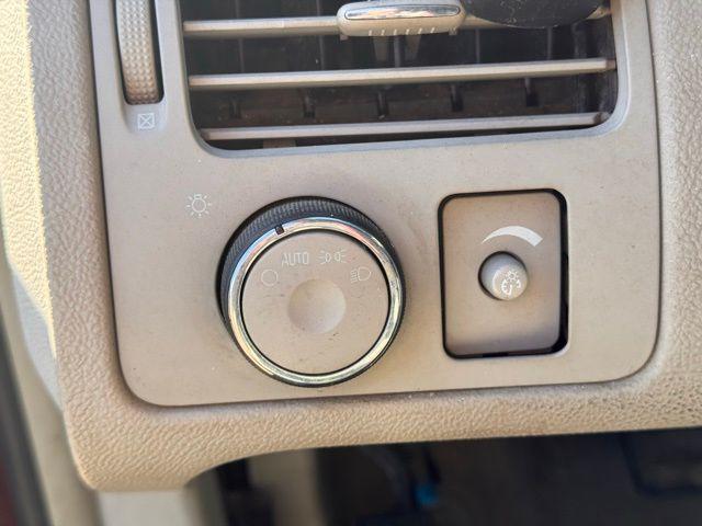 used 2007 Buick Lucerne car, priced at $2,495