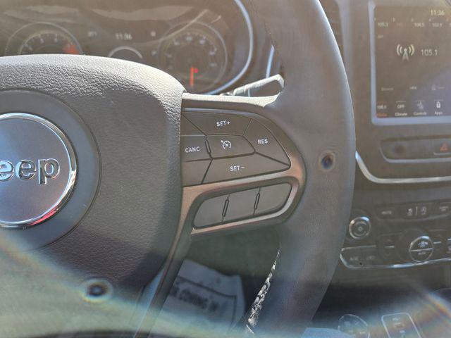 used 2022 Jeep Cherokee car, priced at $26,999