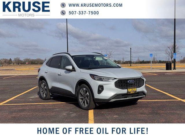 used 2025 Ford Escape car, priced at $29,621