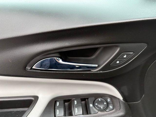 used 2020 Chevrolet Equinox car, priced at $16,499