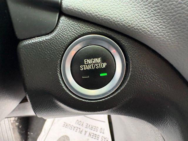 used 2020 Chevrolet Equinox car, priced at $16,499