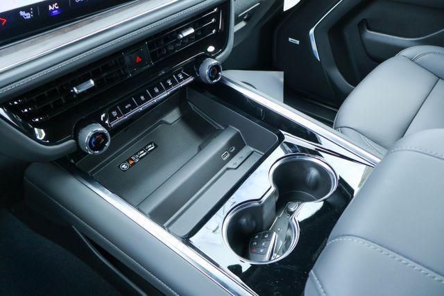 new 2026 Chevrolet Suburban car, priced at $70,615