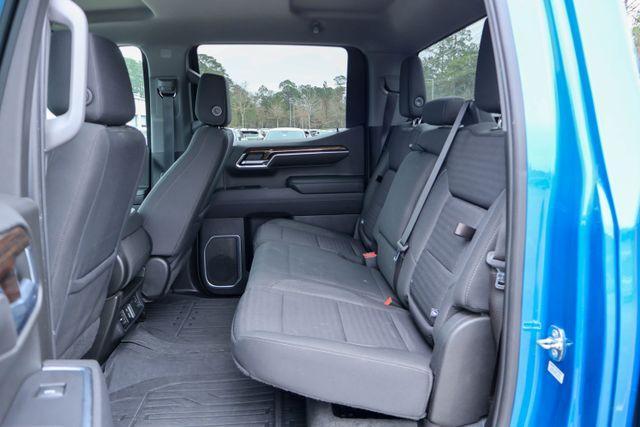 used 2022 GMC Sierra 1500 car, priced at $33,420